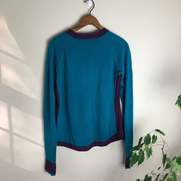 Noble Outfitters Colorblock Sweater - Picture 8 of 8